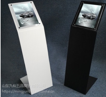 专业展示板定制 从室内写真到户外招牌，一站式解决方案